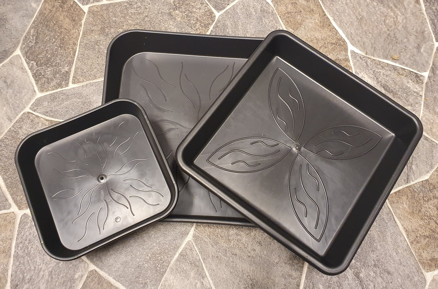 Krukfat 17 cm kvadrat svart